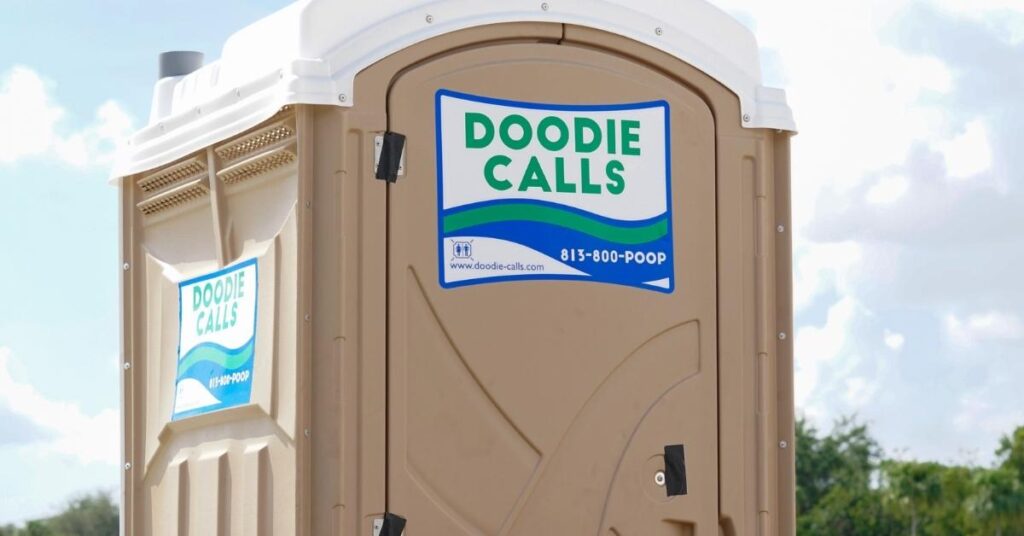 5 Ways Portable Toilets Contribute To A Cleaner Environment