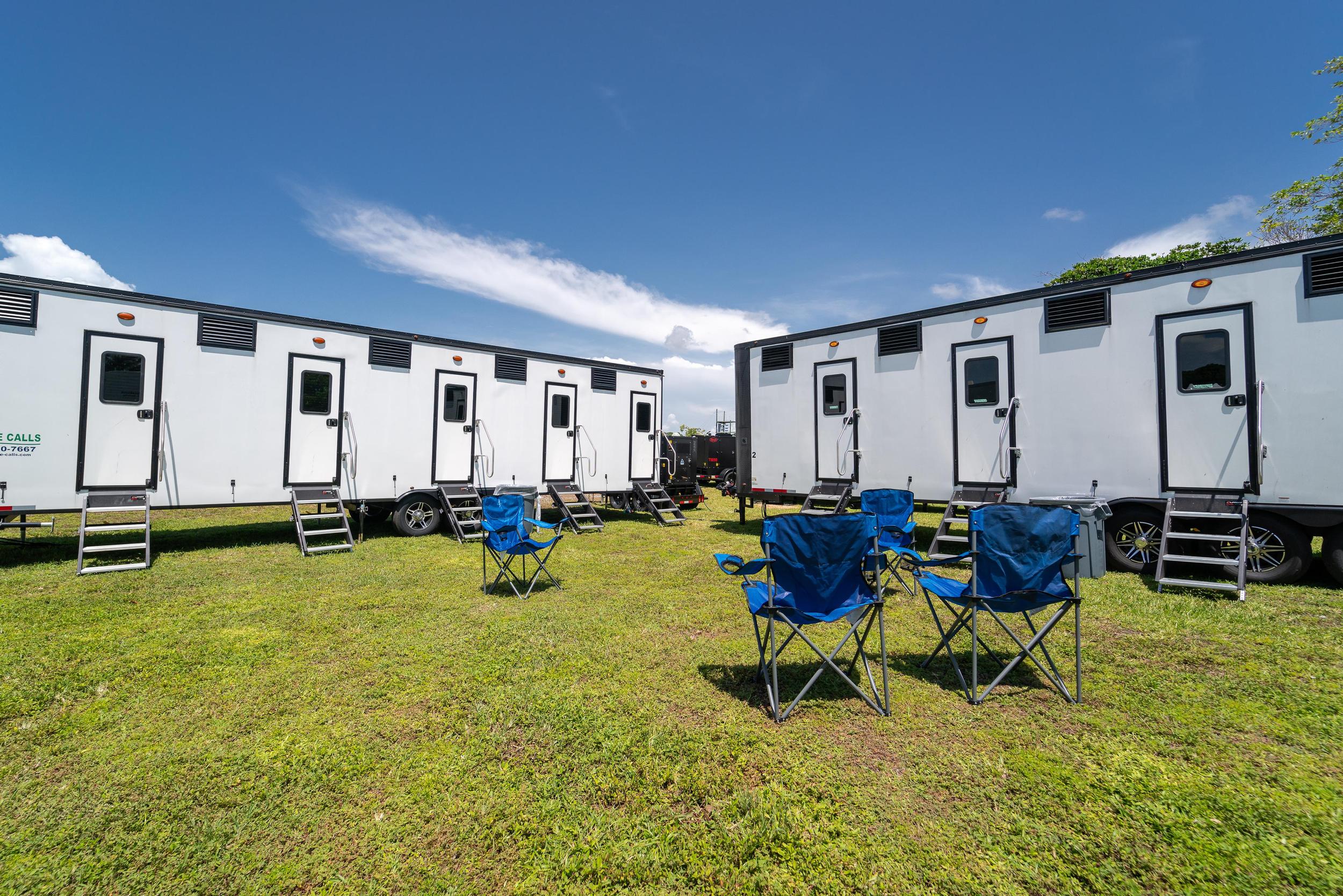 luxury trailers and porta potty rental in St. Pete
