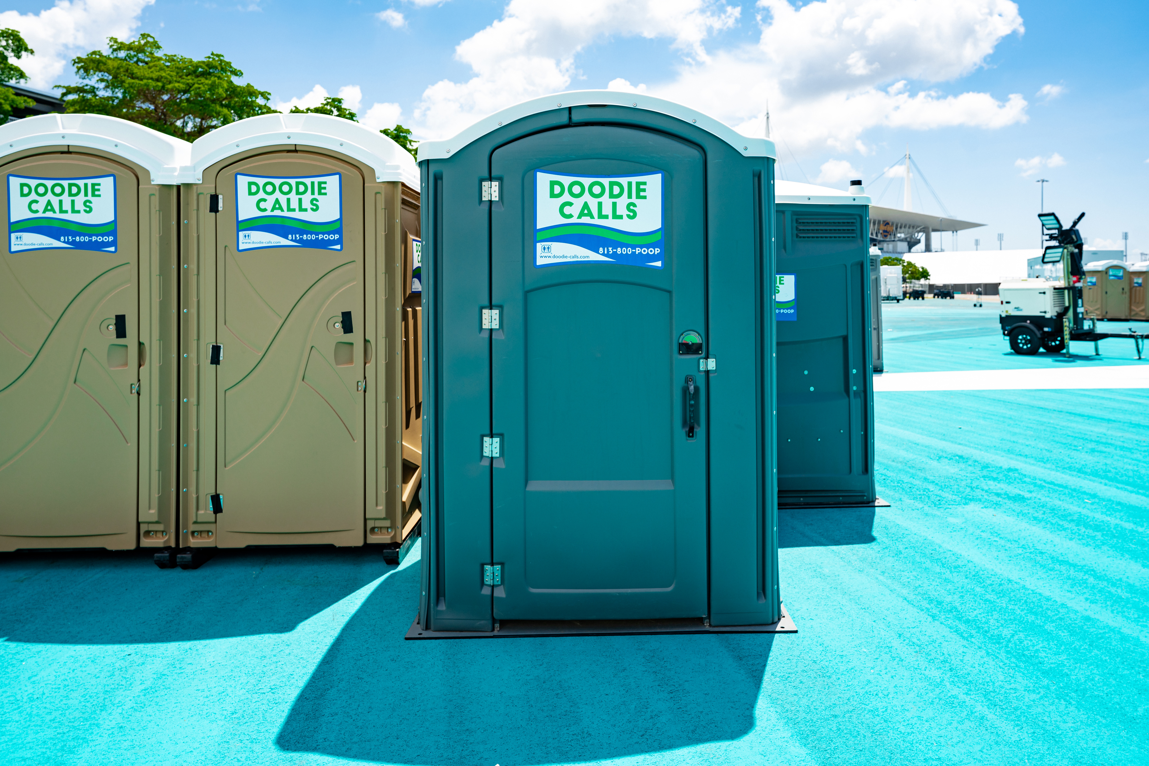 ADA compliant portable toilet