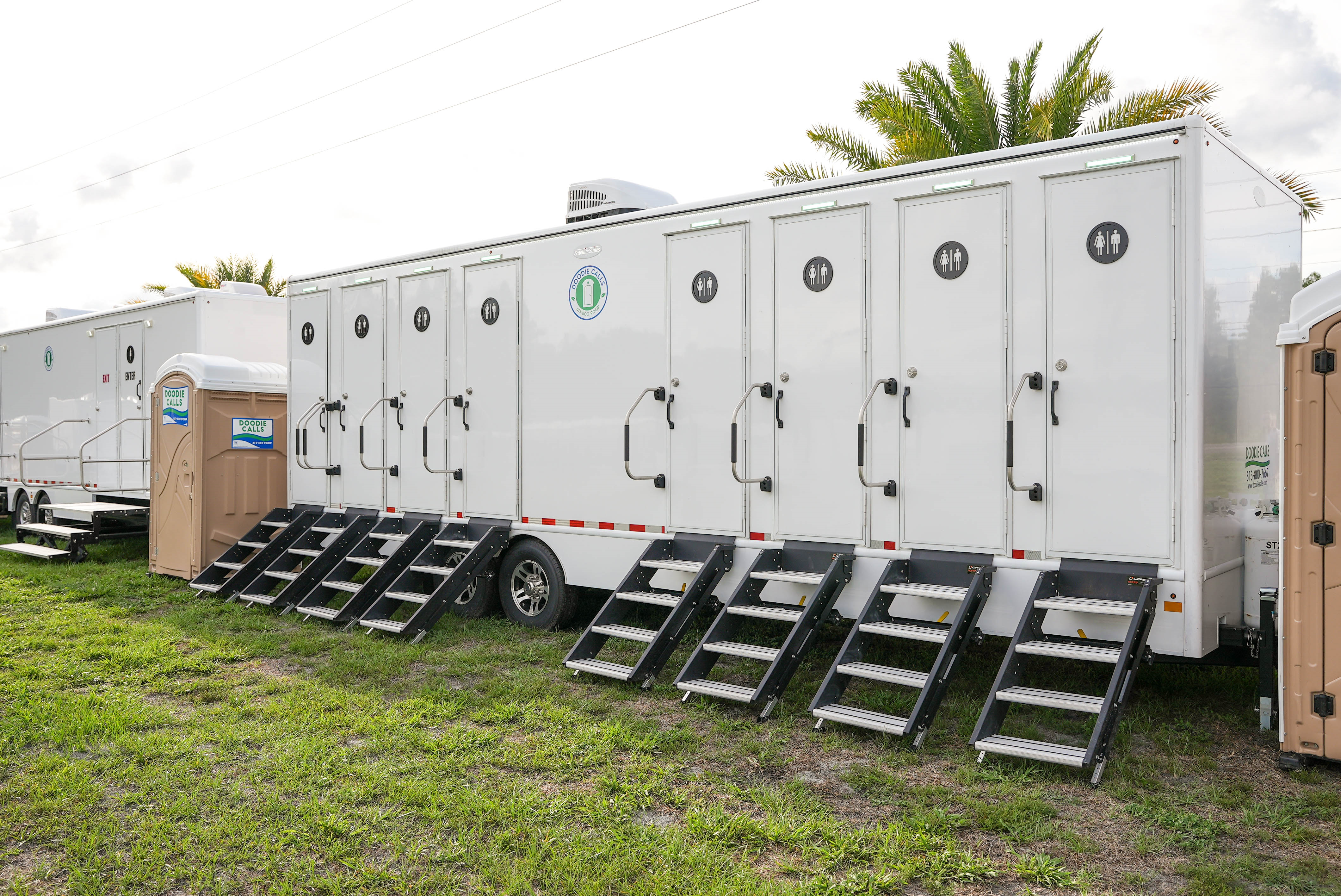 Same Day Porta Potty Rental in St. Pete