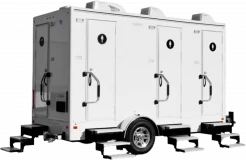 4stall-4door-restroom-trailer 4stall-4door-restroom-trailer